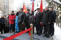 Г.А. Зюганов и П.Н. Грудинин открыли памятную доску Маршалу Советского Союза В.Г. Куликову в Москве Г.А. Зюганов и П.Н. Грудинин открыли памятную доску Маршалу Советского Союза В.Г. Куликову в Москве