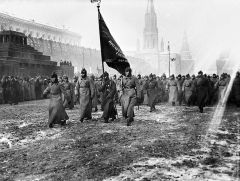 ВЕЛИКИЕ АРМИИ РОЖДАЮТСЯ В ВЕЛИЧАЙШИХ СОБЫТИЯХ ВЕЛИКИЕ АРМИИ РОЖДАЮТСЯ В ВЕЛИЧАЙШИХ СОБЫТИЯХ